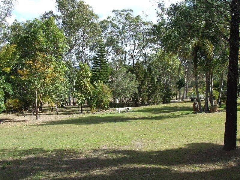 61 Mill Road, Upper Lockyer QLD 4352