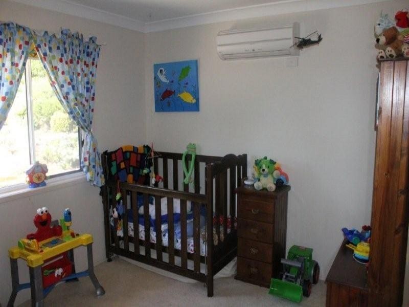 6 McLachlan Drive, Highfields QLD 4352