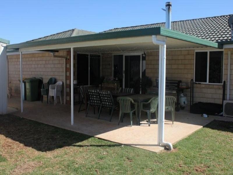 6 McLachlan Drive, Highfields QLD 4352