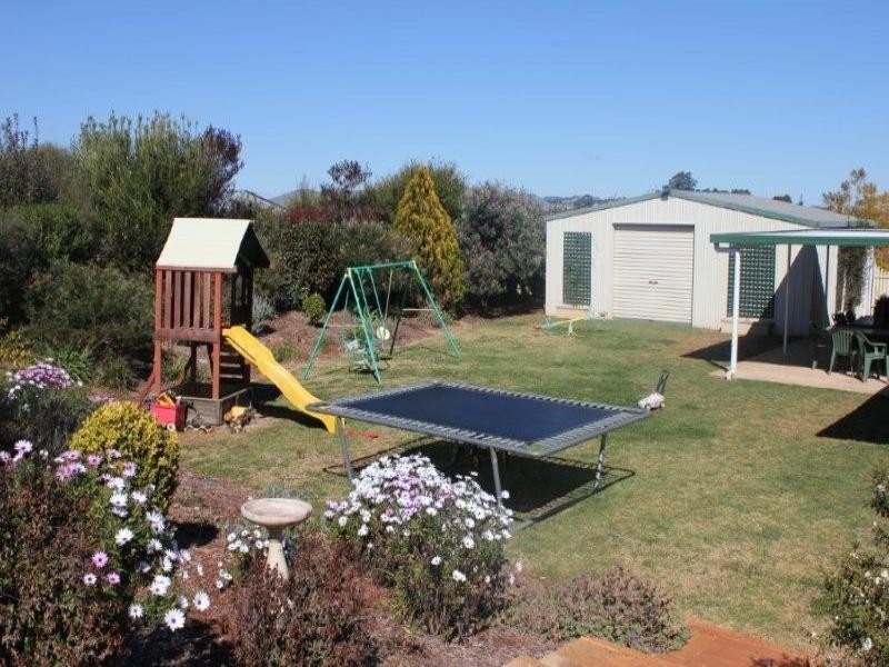 6 McLachlan Drive, Highfields QLD 4352