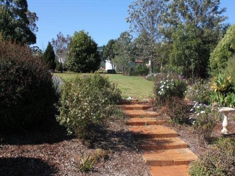 6 McLachlan Drive, Highfields QLD 4352