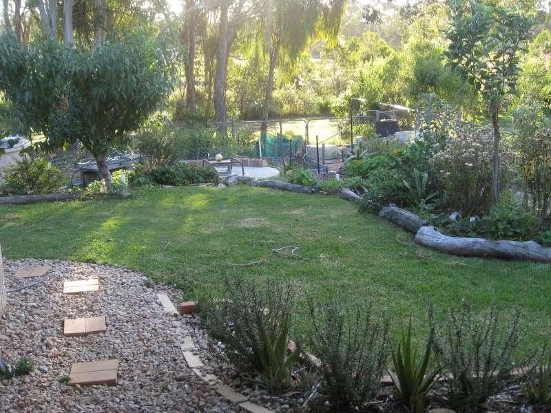 3 Parkland Drive, Crows Nest QLD 4355