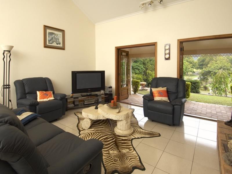 110 F Lindsay Rd, Rocksberg QLD 4510