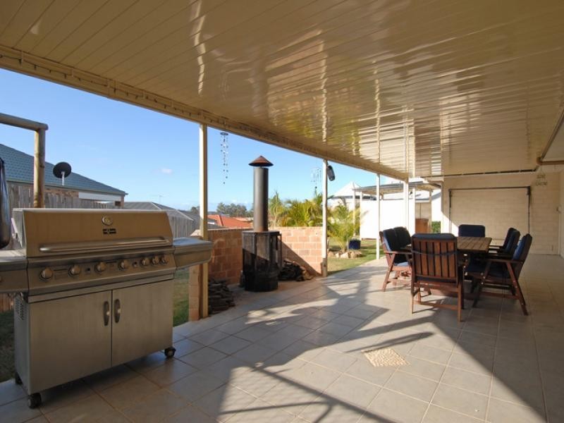 18 Hemlock Street, Warner QLD 4500