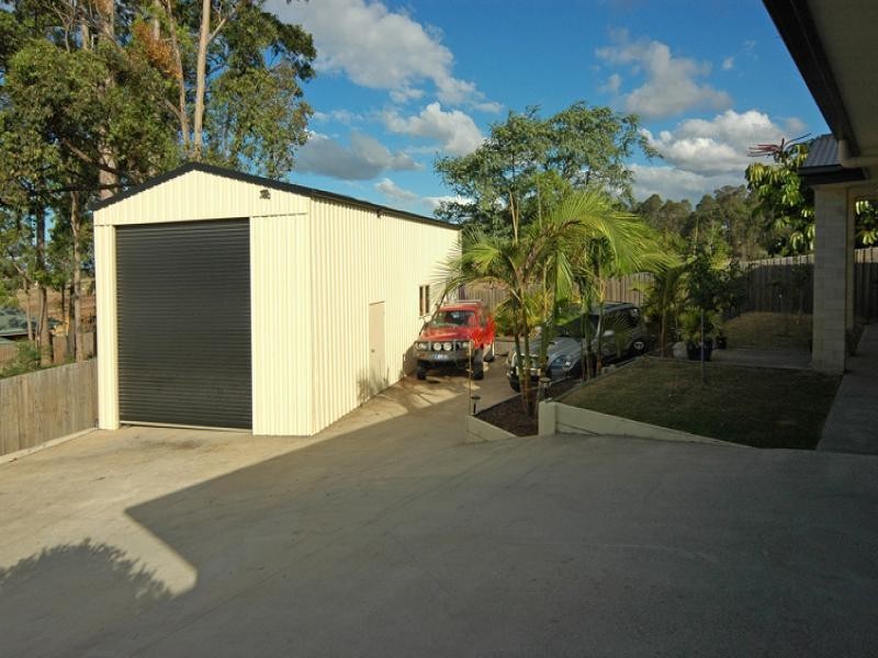 18 Hemlock Street, Warner QLD 4500