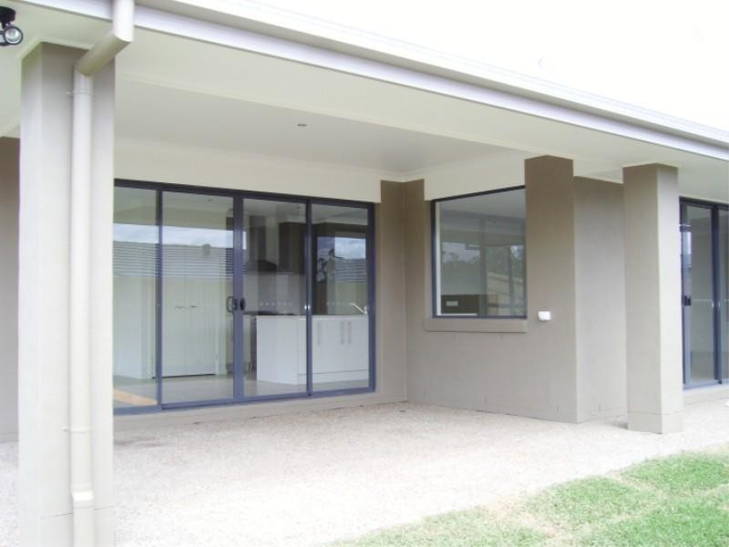 Augustine Heights QLD 4300