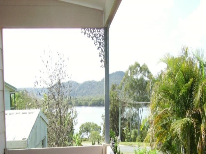 2 Ketch Street, Russell Island QLD 4184