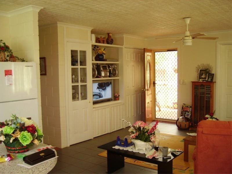 12 Aimeo Esplanade, Russell Island QLD 4184