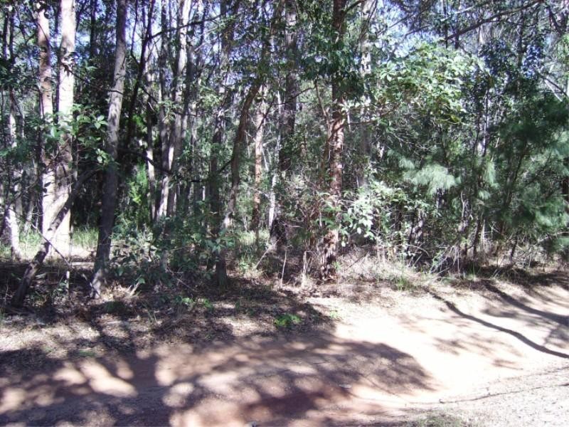 26-28 Taylor Street, Russell Island QLD 4184