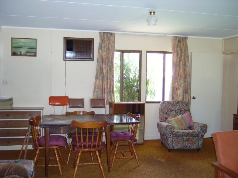 6 Pao Pao Rd, Russell Island QLD 4184