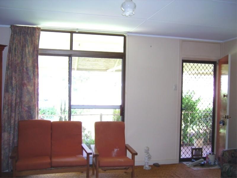 6 Pao Pao Rd, Russell Island QLD 4184