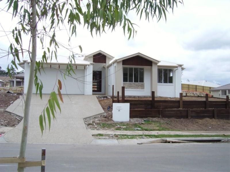 Augustine Heights QLD 4300