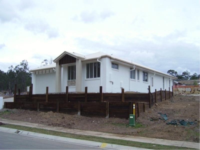 Augustine Heights QLD 4300