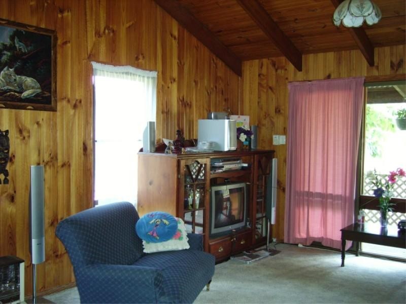 1 Gay Tce, Russell Island QLD 4184
