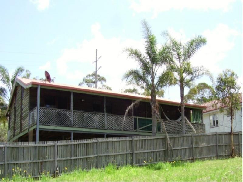 1 Gay Tce, Russell Island QLD 4184