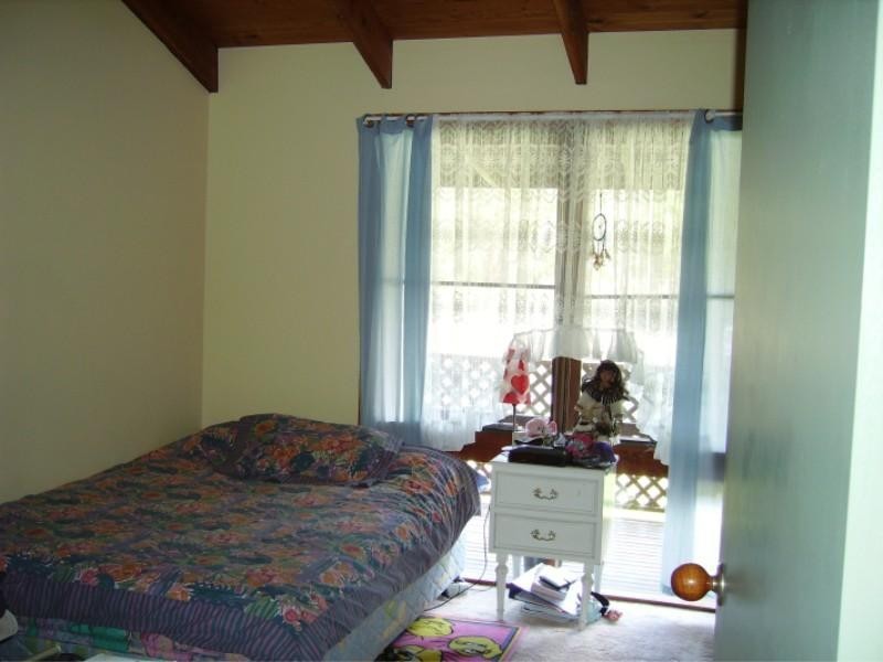 1 Gay Tce, Russell Island QLD 4184