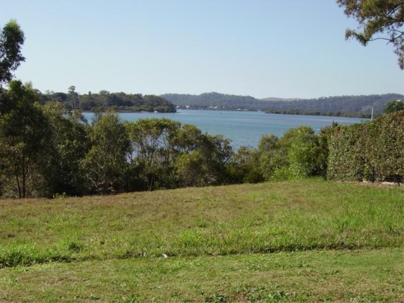 24 Schooner Street, Russell Island QLD 4184