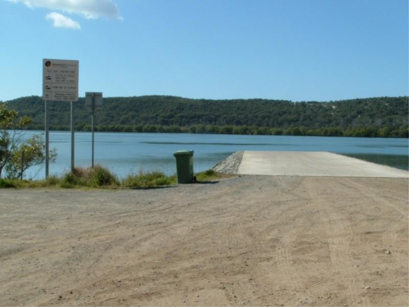 3 Nautilus Pde, Russell Island QLD 4184