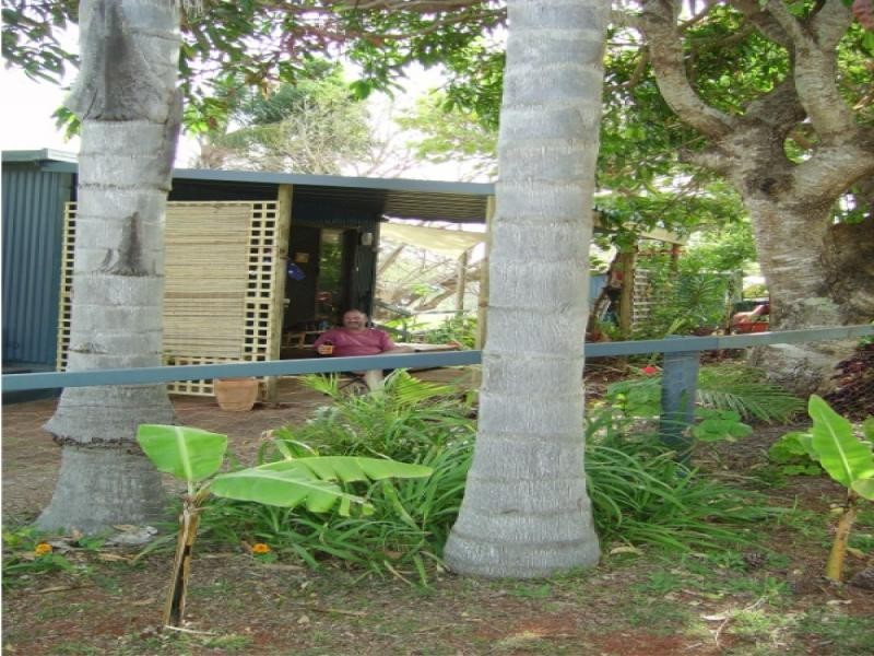 2 Aimeo Esplanade, Russell Island QLD 4184