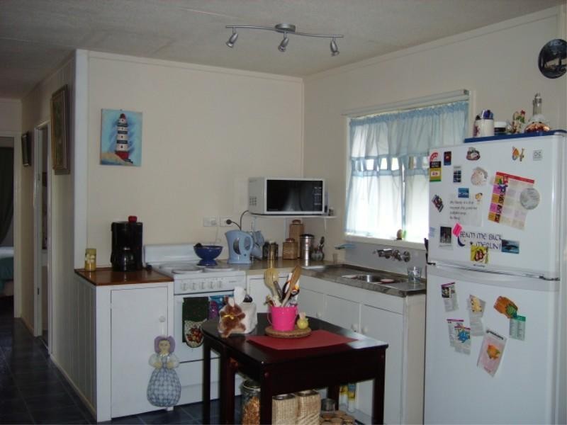 2 Aimeo Esplanade, Russell Island QLD 4184