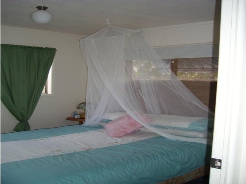 2 Aimeo Esplanade, Russell Island QLD 4184