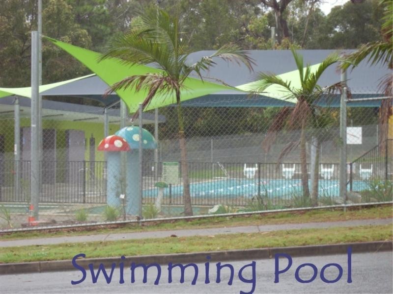 2 Aimeo Esplanade, Russell Island QLD 4184