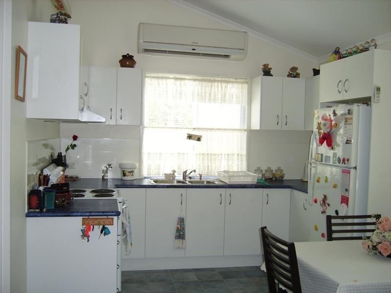 27 Toolona Avenue, Russell Island QLD 4184