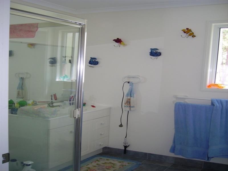 27 Toolona Avenue, Russell Island QLD 4184