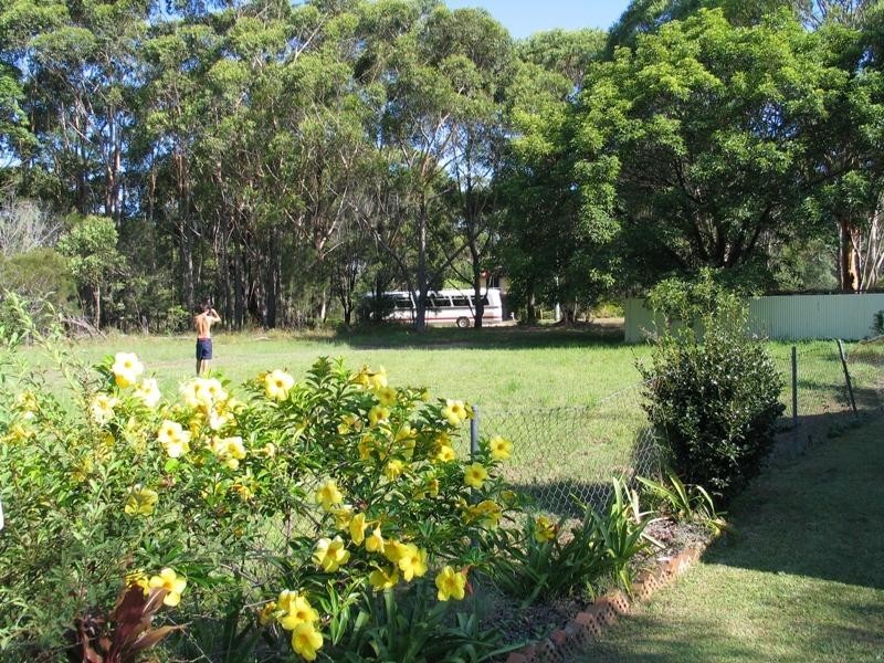 36 Grove Road, Russell Island QLD 4184