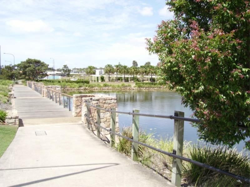 North Lakes QLD 4509