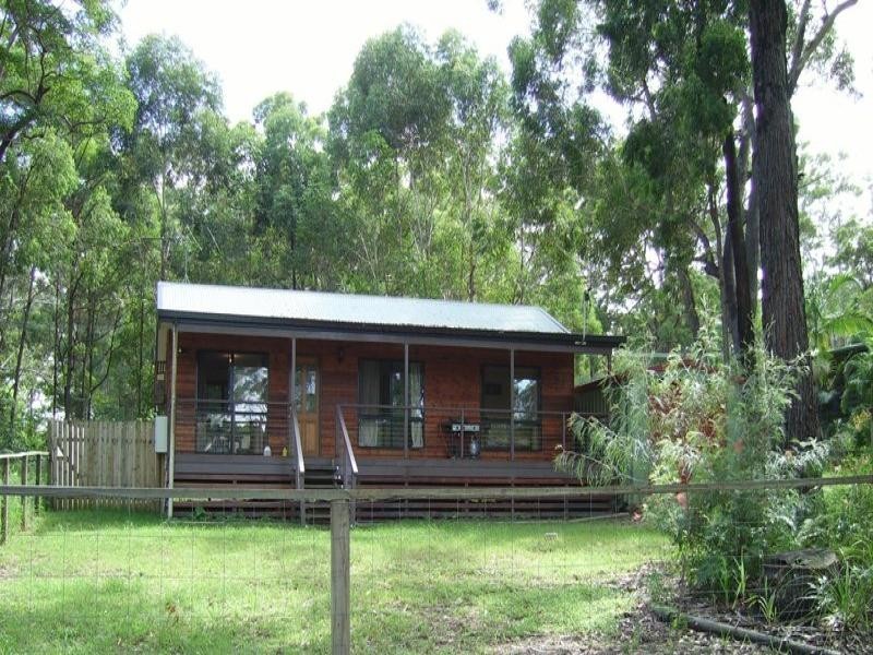 21 Heeterra St, Russell Island QLD 4184
