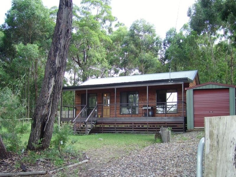 21 Heeterra St, Russell Island QLD 4184
