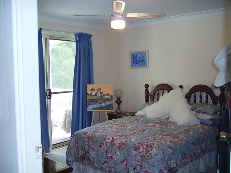 31 Jasper Street, Russell Island QLD 4184