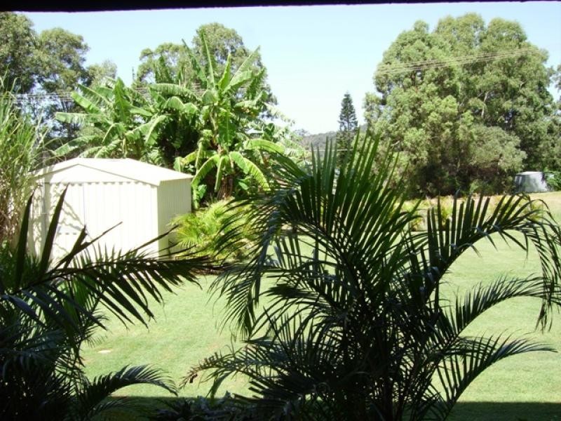 13 Zephyr Street, Russell Island QLD 4184