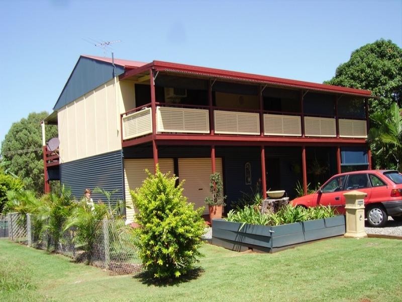 13 Zephyr Street, Russell Island QLD 4184