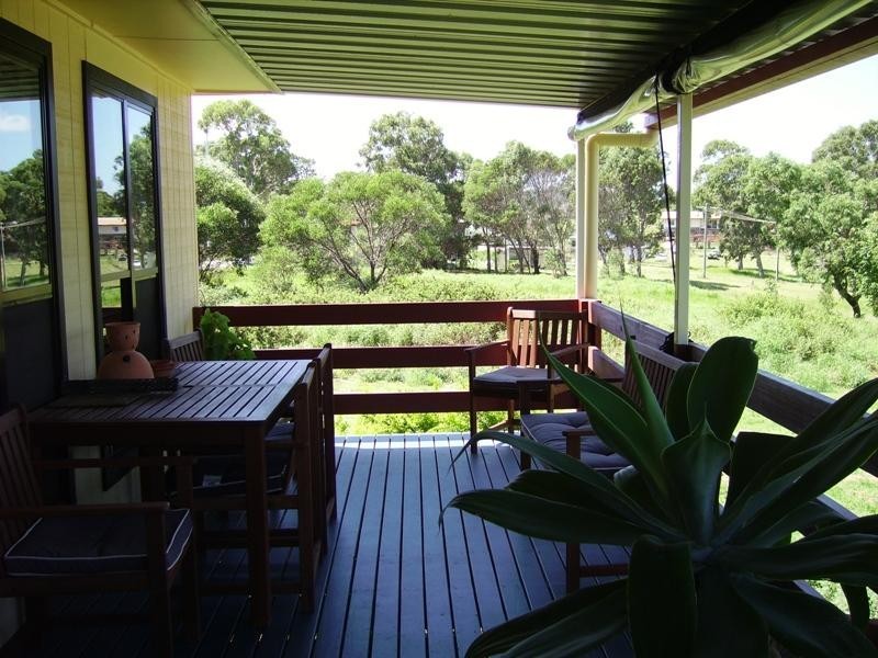 13 Zephyr Street, Russell Island QLD 4184