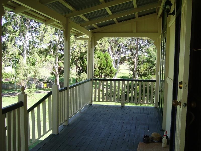 12 Thompson Esp, Russell Island QLD 4184