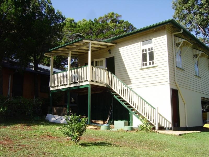 12 Thompson Esp, Russell Island QLD 4184