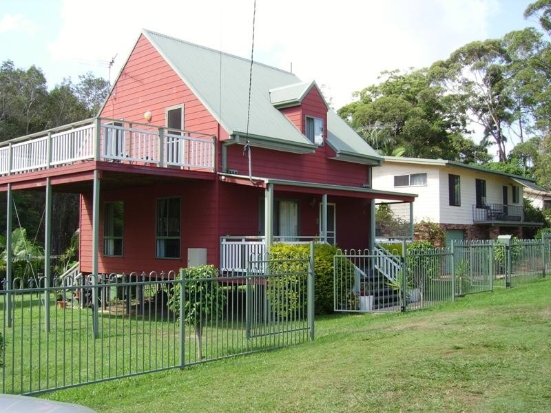 12 Douglas Street, Russell Island QLD 4184