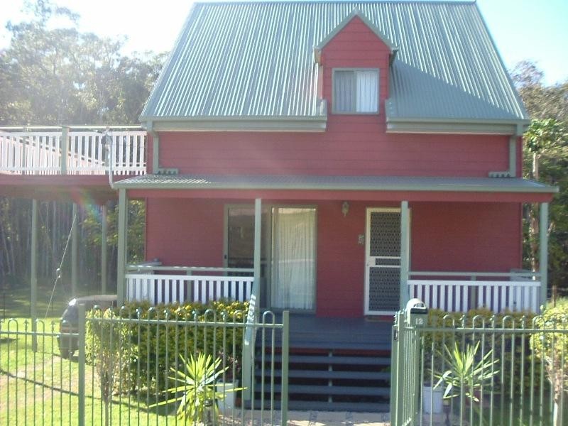 12 Douglas Street, Russell Island QLD 4184