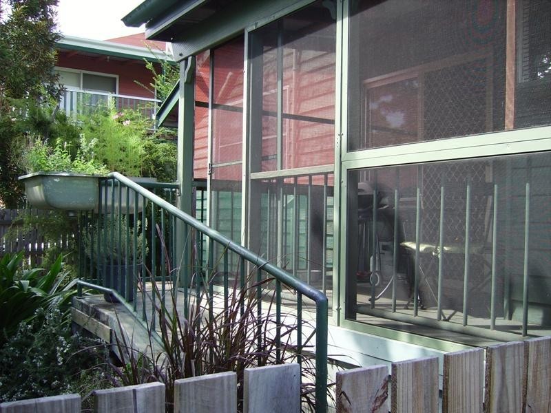 9 Panorama Av, Russell Island QLD 4184