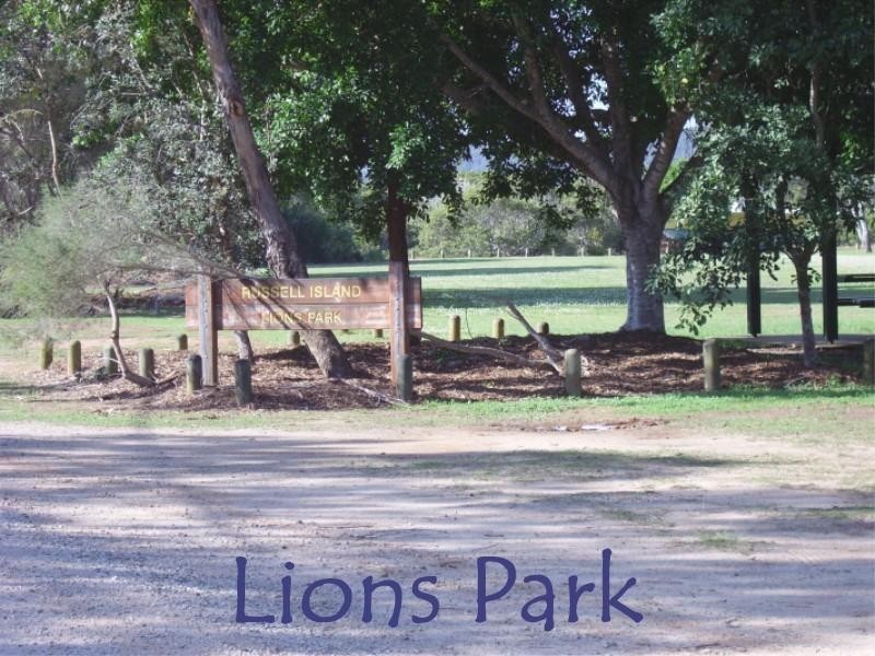 9 Panorama Av, Russell Island QLD 4184