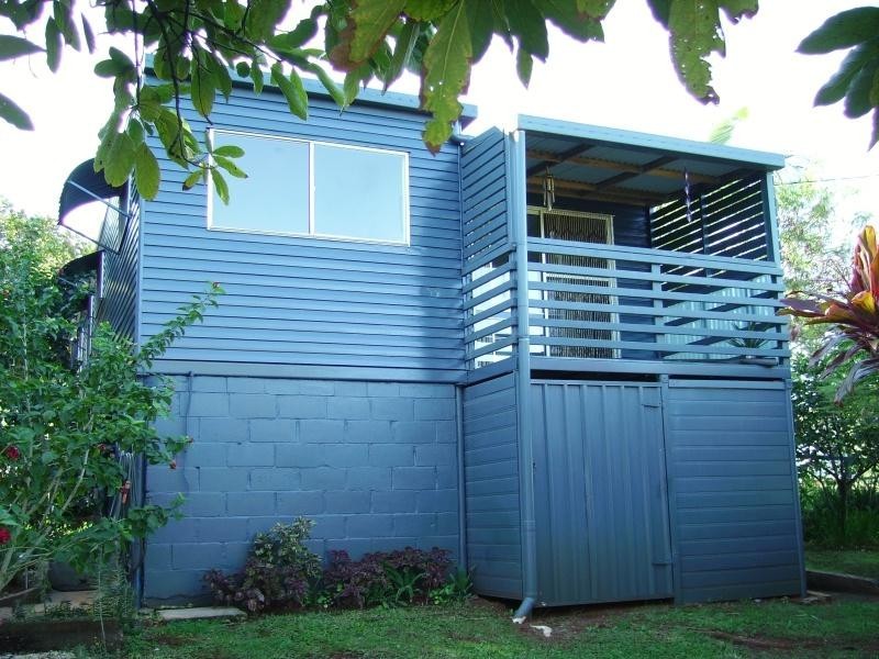 2 Aimeo Esplanade, Russell Island QLD 4184