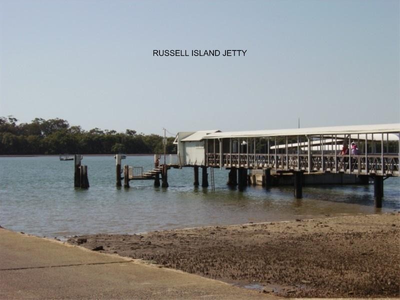 2 Aimeo Esplanade, Russell Island QLD 4184