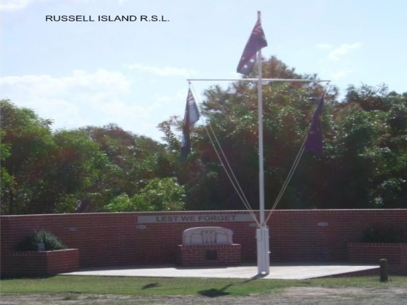 2 Aimeo Esplanade, Russell Island QLD 4184