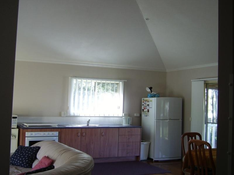 6 Guthrie Street, Russell Island QLD 4184