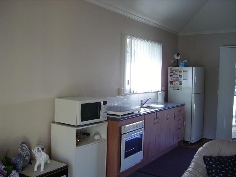 6 Guthrie Street, Russell Island QLD 4184