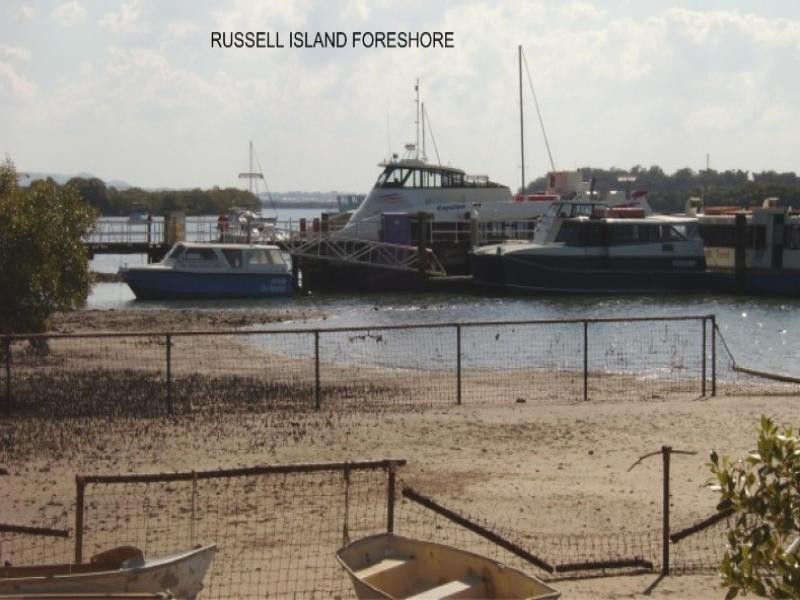 6 Guthrie Street, Russell Island QLD 4184