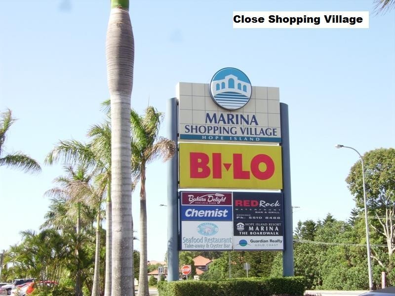Hope Island QLD 4212