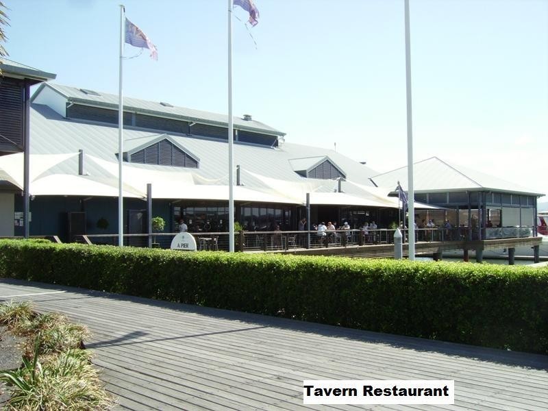 Hope Island QLD 4212